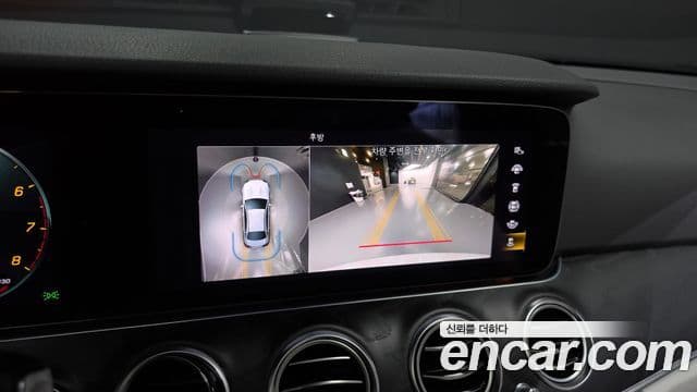 Mercedes-Benz E-Class 2023 — Фото 15/20