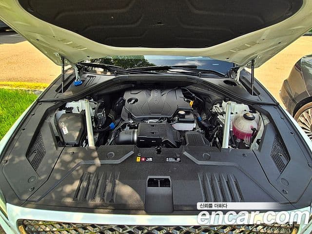 Genesis GV70 2023 — Photo 5/19