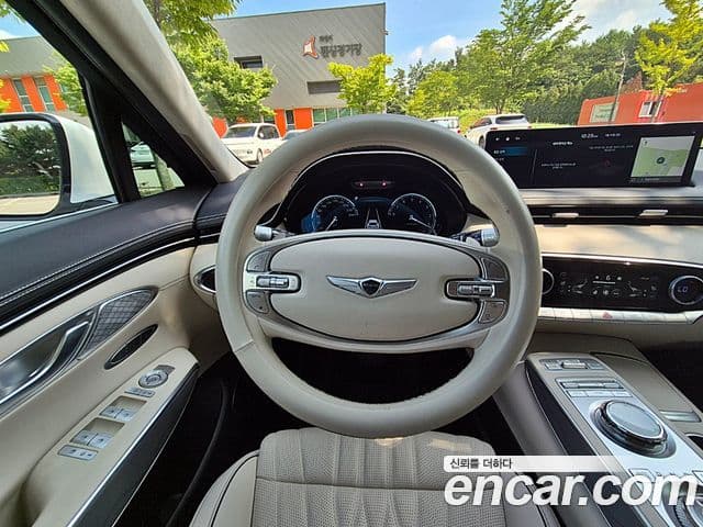 Genesis GV70 2023 — Photo 7/19
