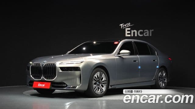 BMW 7 Series 2023 — Фото 20/20