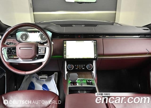 Land Rover Range Rover 2023 — Photo 9/20