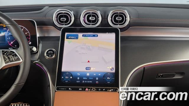 Mercedes-Benz GLC-Class 2025 — Фото 14/20