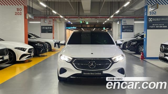 Mercedes-Benz E-Class 2025 — Фото 2/20