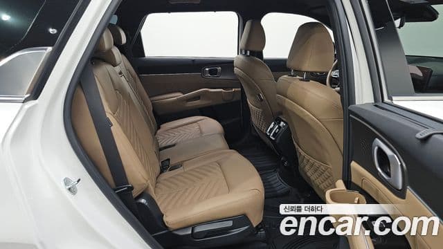Kia Sorento 2024 — Фото 12/20
