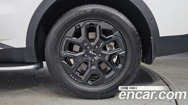 Kia Sorento 2024 — Şəkil 3/37