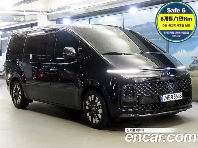 Hyundai Staria 2022 — Фото 1/20
