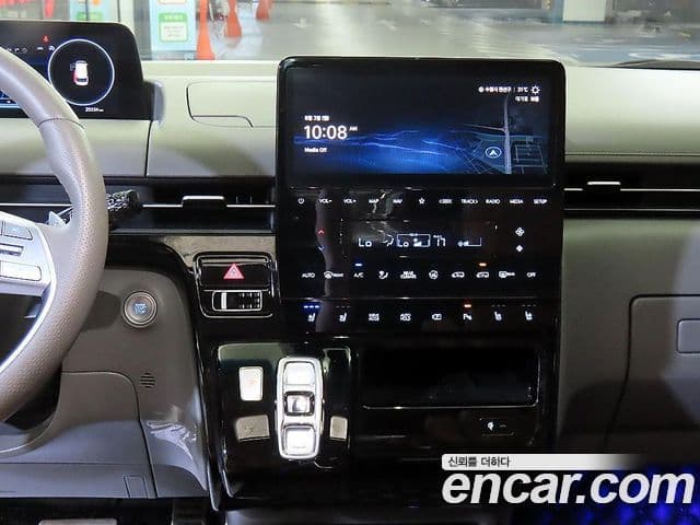 Hyundai Staria 2022 — Фото 12/20