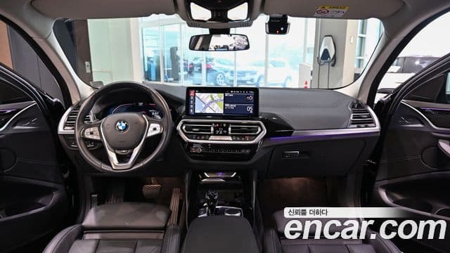 BMW X4 2022 — ფოტო 14/20