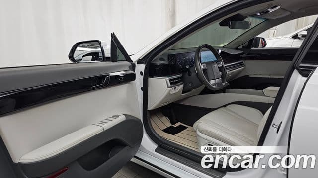 Hyundai Grandeur 2023 — Фото 10/20