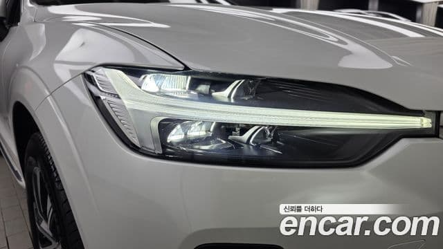 Volvo XC60 2024 — Photo 5/36