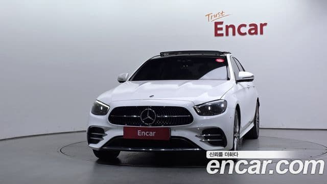 Mercedes-Benz E-Class 2022 — Фото 3/20