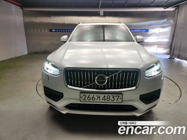 Volvo XC90 2019 — Photo 7/20