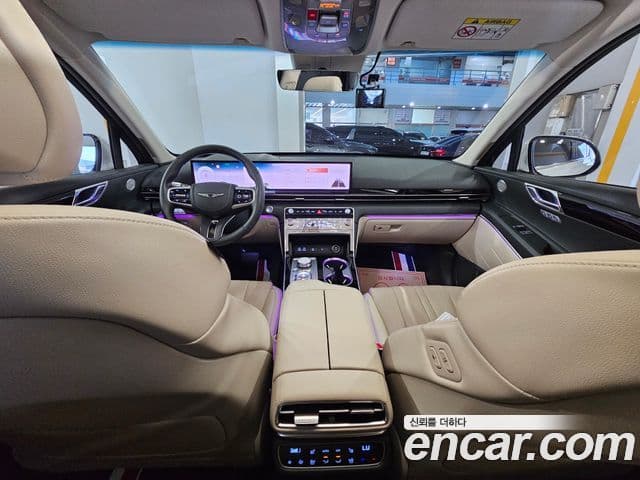 Genesis GV80 2023 — Photo 8/20