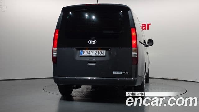 Hyundai Staria 2025 — Photo 3/20