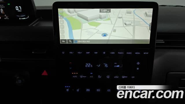 Hyundai Staria 2025 — Photo 18/20