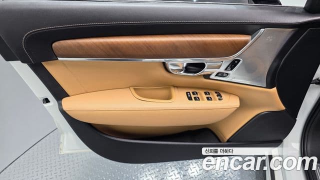 Volvo S90 2019 — Şəkil 2/39