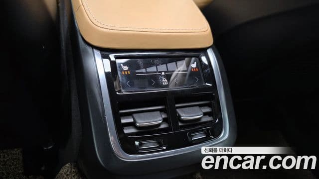 Volvo S90 2019 — Şəkil 15/39