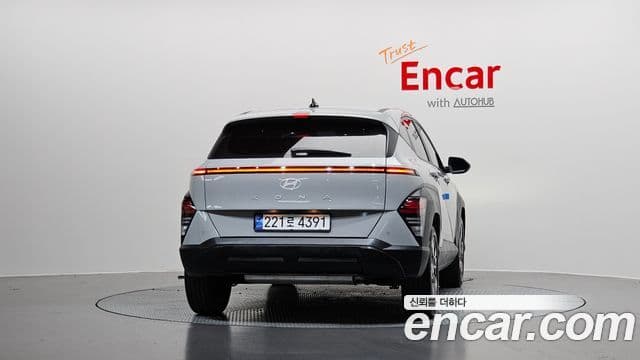 Hyundai Kona Hybrid 2024 — Photo 12/31