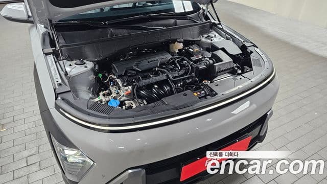 Hyundai Kona Hybrid 2024 — Photo 18/31
