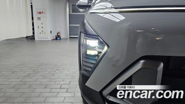 Hyundai Kona Hybrid 2024 — Photo 6/31