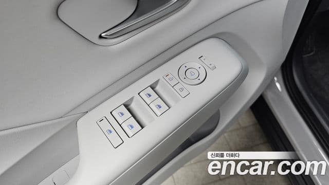 Hyundai Kona Hybrid 2024 — Photo 21/31