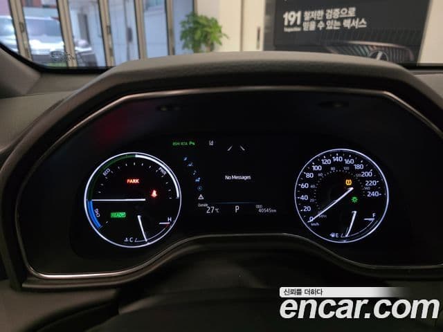 Toyota Avalon 2019 — Фото 7/13