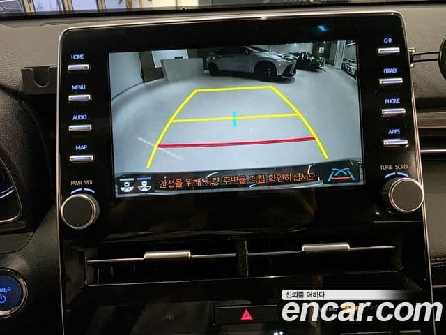 Toyota Avalon 2019 — Фото 12/13
