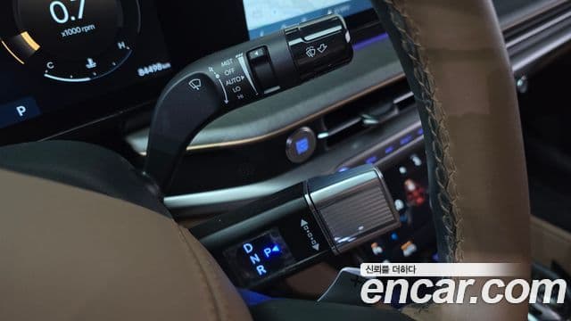 Hyundai Grandeur 2023 — Фото 9/20