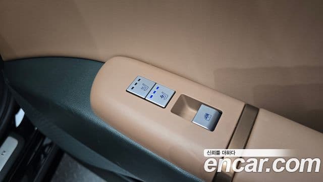 Hyundai Grandeur 2023 — Фото 19/20