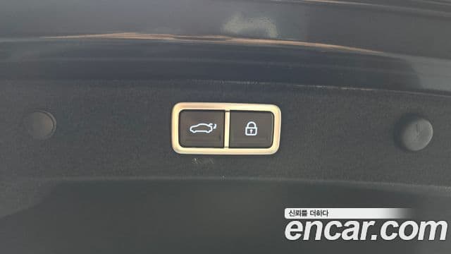 Hyundai Grandeur 2023 — Фото 20/20