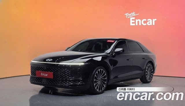 Hyundai Grandeur 2023 — Фото 1/20