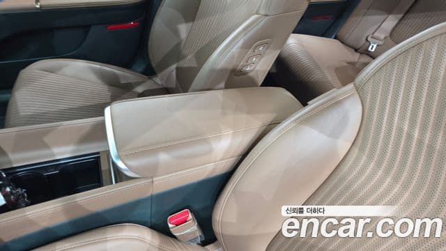 Hyundai Grandeur Hybrid 2023 — Şəkil 4/32