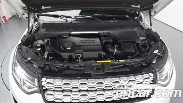 Land Rover Discovery Sport 2020 — Фото 6/20