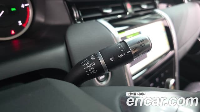 Land Rover Discovery Sport 2020 — Фото 19/20