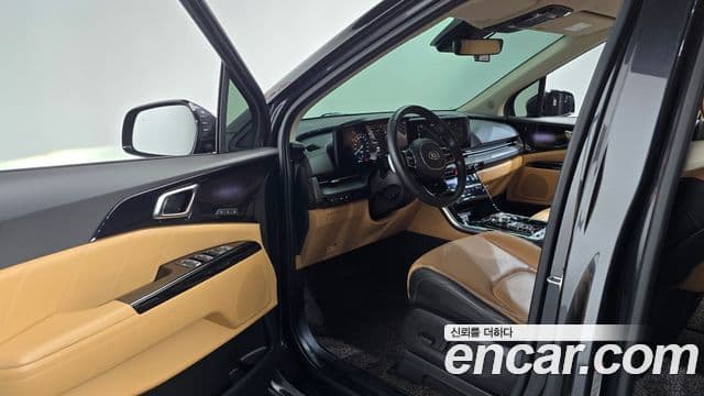 Kia Carnival 2021 — Фото 10/20