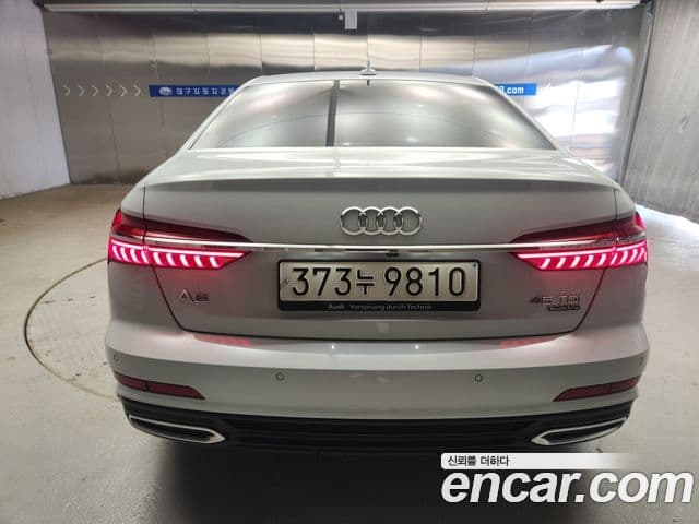 Audi A6 2021 — ფოტო 13/20