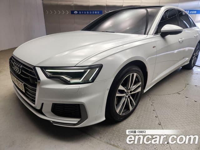 Audi A6 2021 — ფოტო 16/20