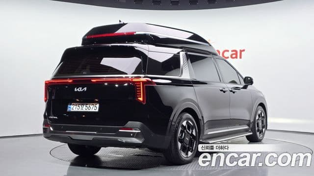 Kia Carnival 2024 — Фото 2/20