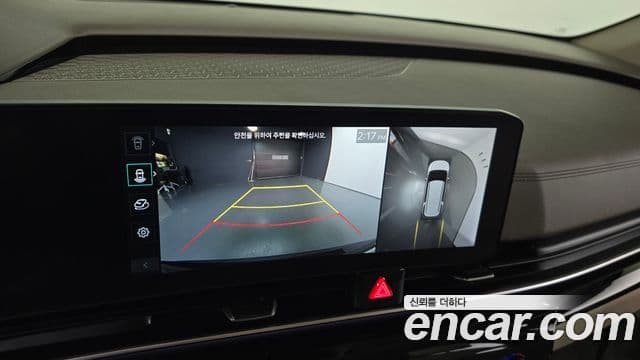 Kia Carnival 2024 — Фото 14/20