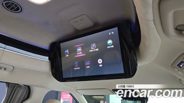 Kia Carnival 2024 — Фото 19/20
