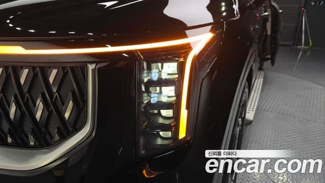 Kia Carnival 2024 — Photo 8/33