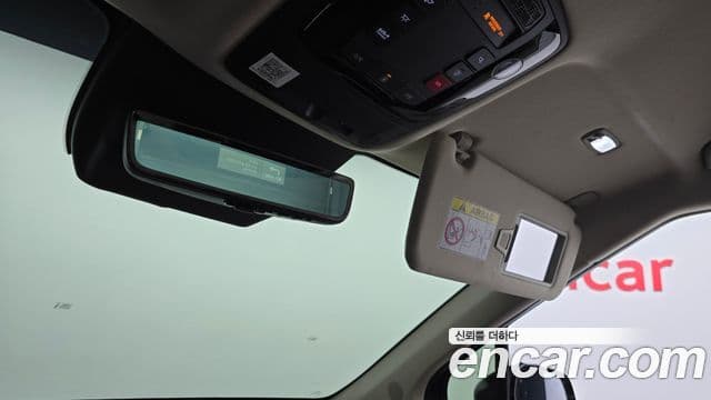 Kia Carnival 2024 — Photo 24/33
