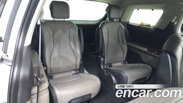 Kia Carnival 2024 — Фото 11/20