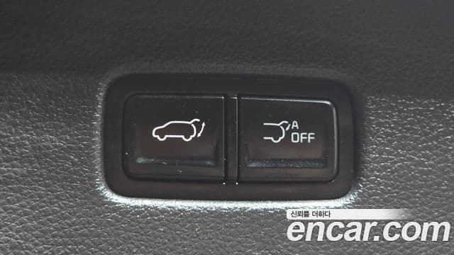 Kia Carnival 2024 — Фото 19/20