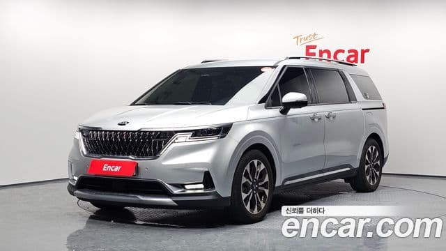 Kia Carnival 2021 — Фото 1/20