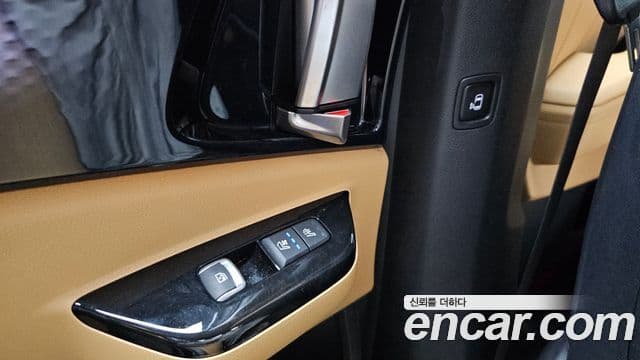 Kia Carnival 2021 — Фото 20/20
