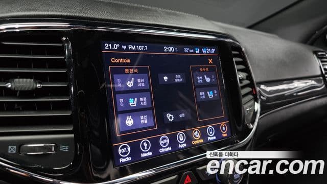Jeep Grand Cherokee 2019 — Photo 4/20