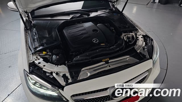 Mercedes-Benz C-Class 2020 — Фото 6/20