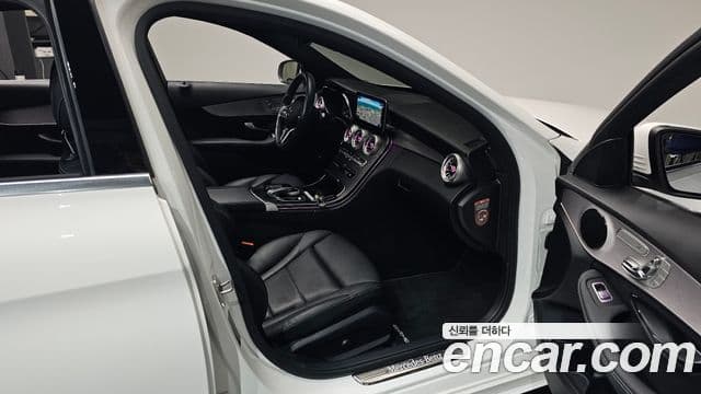Mercedes-Benz C-Class 2020 — Фото 11/20