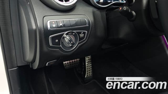 Mercedes-Benz C-Class 2020 — Фото 19/20